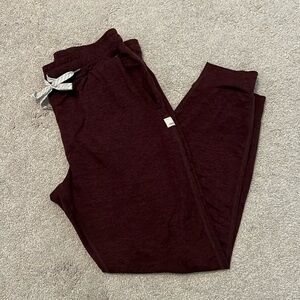 Vuori performance joggers - women’s xs, regular length maroon/cranberry heather